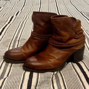 Freebird Casey Ankle Booties Size 11